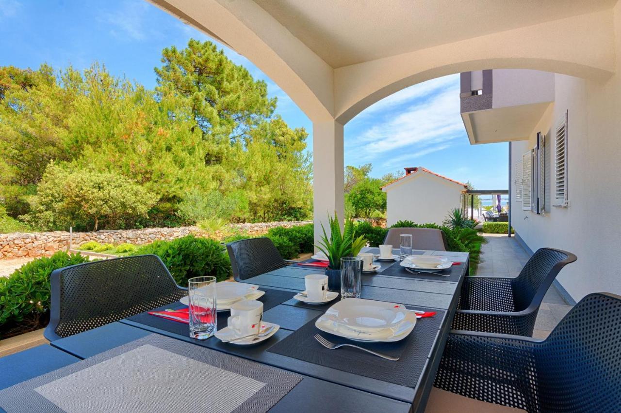 Apartments Basic Vir Exterior foto